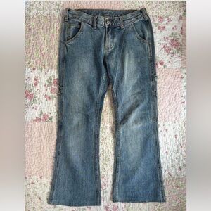 Brandy Melville Low Rise Cargo Flare Jeans, Size S